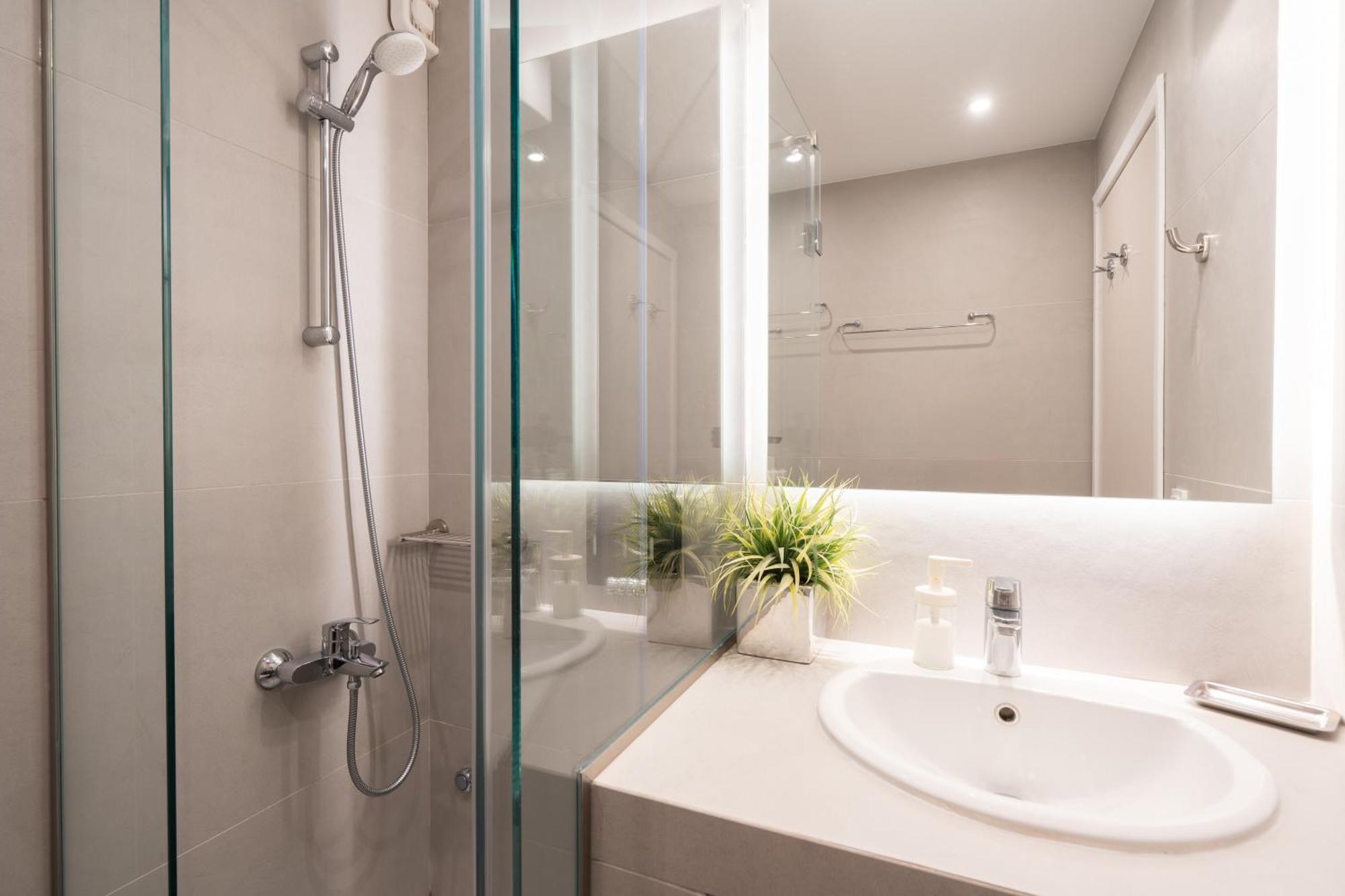 Bright, Cosy Studio Close To Glyfada Beach & Center Афіни Екстер'єр фото