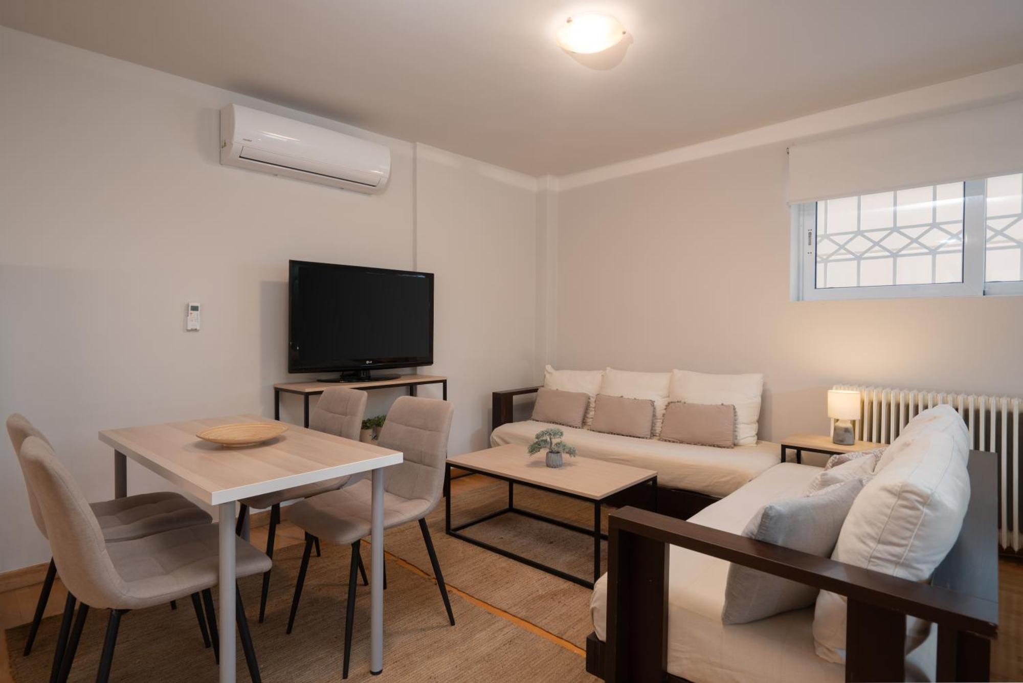 Bright, Cosy Studio Close To Glyfada Beach & Center Афіни Екстер'єр фото